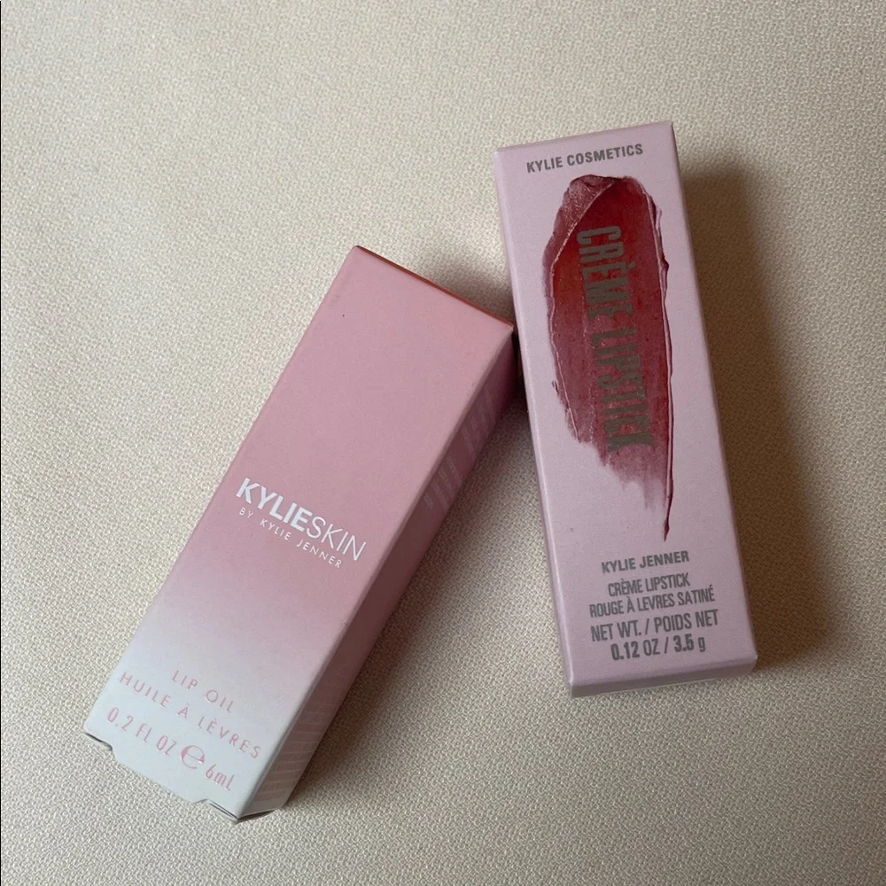 Kylie Cosmetics Crème Lipstick and Lip Oil Set - Picture 11 of 11